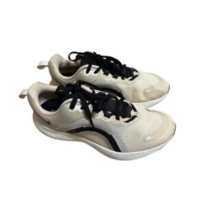 Nike React Escape Run 2 DJ9976-100 Womens size 8.5 Road Running Shoes